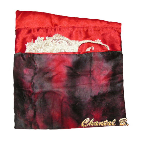 pochette rangement maquillage et produits de toilette parement de soie