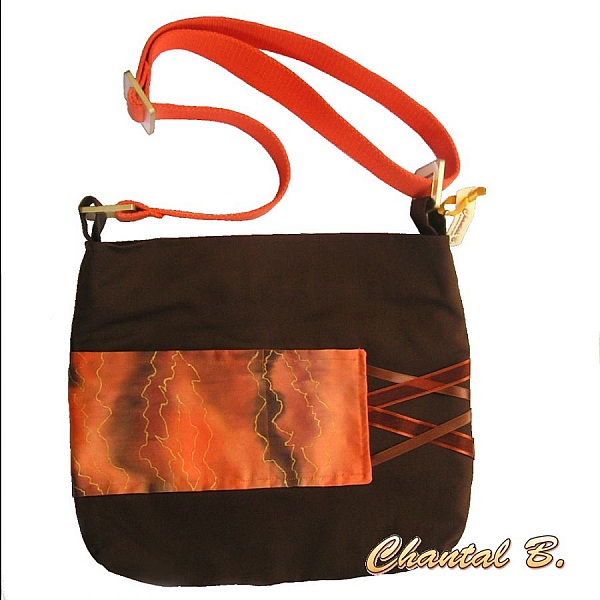 sac &agrave; main coton chocolat et soie orange peinte Marion bandouli&egrave;re r&eacute;glable