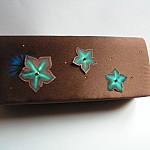 sac pochette de soir&eacute;e ou mariage satin chocolat fleurs soie turquoise strass dor&eacute;s