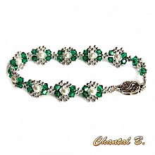 bracelet swarovski vert emeraude et perles nacr&eacute;es tiss&eacute;es cristal et argent