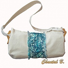 sac &agrave; main coton &eacute;crue et soie turquoise peinte &agrave; la main