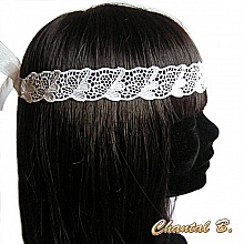  bandeau de cheveux dentelle blanche et strass mari&eacute;e