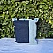 Sac &agrave; bandouli&egrave;re en jean recycl&eacute;  avec empi&egrave;cements bleu fonc&eacute; et bleu clair