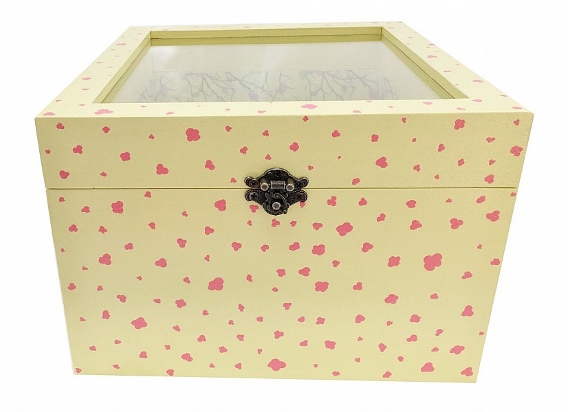 Boîte en bois jaune à motifs sakura avec couvercle vitré.