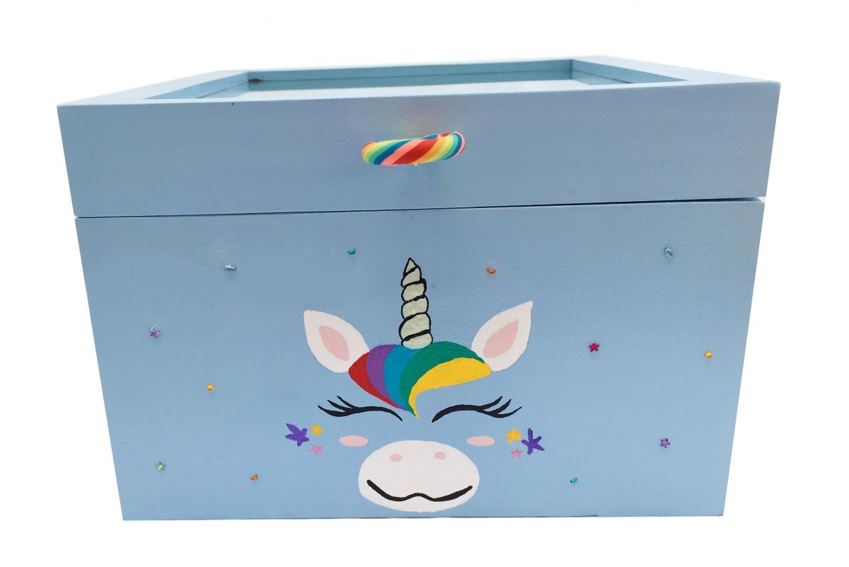 Boite en bois et son couvercle en verre. Model : licorne bleu