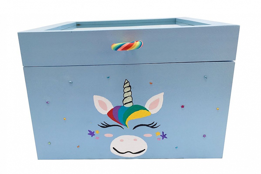 Boite en bois et son couvercle en verre. Model : licorne bleu