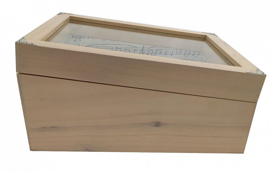 Boite en bois inclin&eacute;e et son couvercle en verre. Model : cl&eacute; musicale
