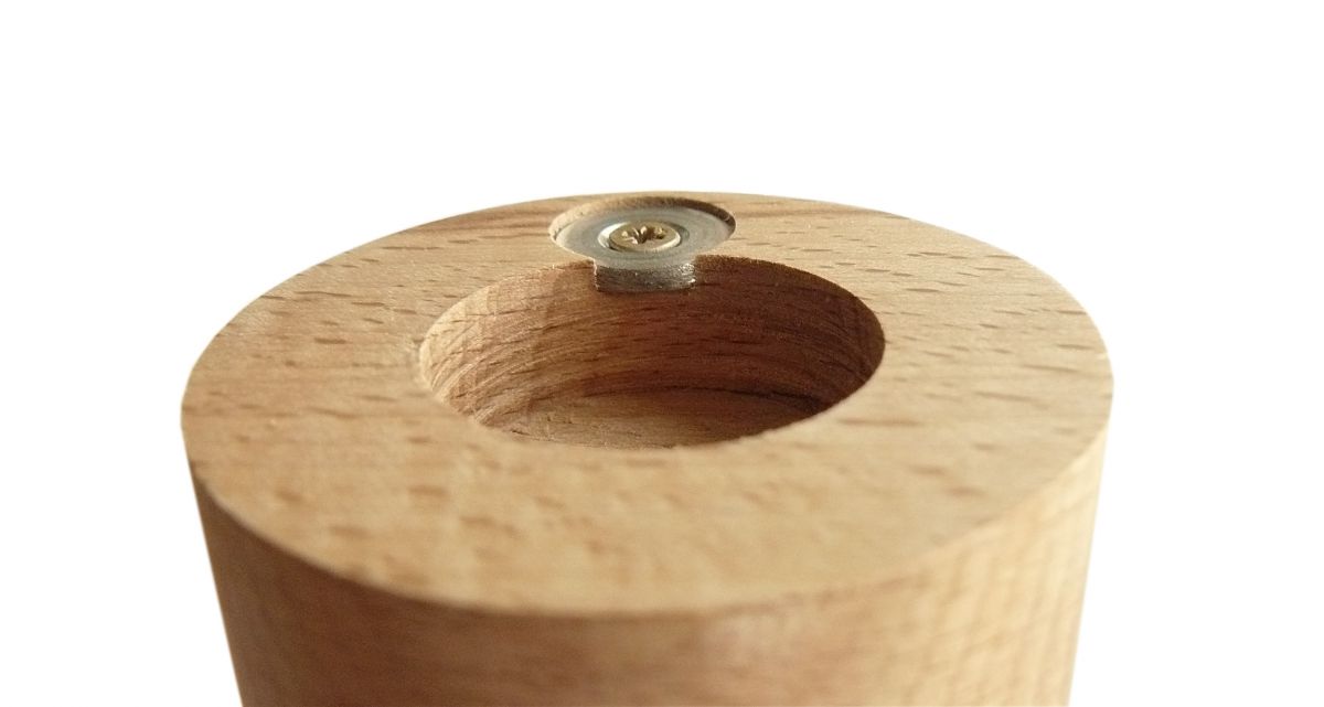 Ouvre bouteille / d&eacute;capsuleur en bois de h&ecirc;tre model : c&oelig;ur