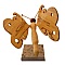 papillon en bouleau marbr&eacute;, h&ecirc;tre et &eacute;rable sur socle en marbre italien Terrazzo &agrave; poser scptulture en bois