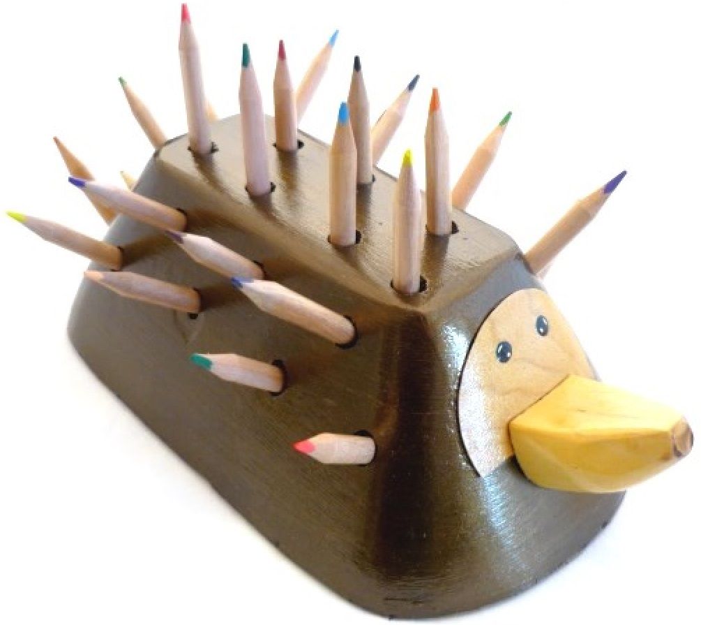 Set de rentr&eacute;e scolaire  en Bois model: H&eacute;risson (Pot a crayon et Porte manteau mural a une pat&egrave;re)