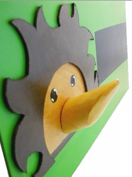 Set de rentr&eacute;e scolaire  en Bois model: H&eacute;risson (Pot a crayon et Porte manteau mural a une pat&egrave;re)