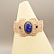 Bracelet en micro-macram&eacute; beige clair avec un lapis lazuli