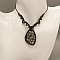 Collier  micro-macram&eacute; gris fonc&eacute; avec un  jaspe kambaba