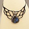 Collier noir en micro-macram&eacute;  avec une labradorite sertie