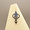 Paire de boucles d'oreilles bleues  en micro-macram&eacute; 