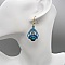Paire de boucles d'oreilles bleues avec des perles en chrysocolle