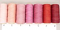 Nuancier de fils colorés pour personnaliser votre porte-clef.