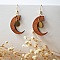Boucles d'oreilles lunes en bois merisier pampilles gouttes dor&eacute;es