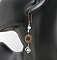 Boucles d'oreilles pendantes asym&eacute;trique laiton naturel et perles en h&eacute;matite