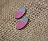 Puces d'oreilles ovales en bois peint en duo fuchsia et gris effet m&eacute;tallis&eacute;