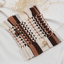 Mini tapis "Chocolat" pour dessous de tasse en macram&eacute; &eacute;cru, beige et marron