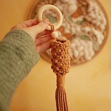 Petite suspension en macram&eacute; pour mini plantes avec corde coton Beige sable