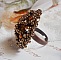 Bague Harmony Ambre brod&eacute;e avec des cristaux de Swarovski et de tr&egrave;s belles perles