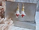 BO Secret Oriental avec des perles en c&eacute;ramique et des fleurs Lucite et des crochets d'oreilles en Gold Filled 14 carats
