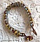 Bracelet Boutons nacr&eacute;es avec des perles nacr&eacute;es en verre et des facettes