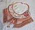 Plastron Rose Eternelle brod&eacute; avec des pierres semi-pr&eacute;cieuse et pleins de perles diverses de qualit&eacute;