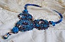 Plastron Roses Bleues Royales avec des cristaux de Swarovski et des rocailles