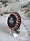 Bague artisanale cabochon marbré ornée de perles Miyuki violettes.