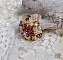 Bague Etoil&eacute;e mont&eacute;e avec des perles cristal de Swarovski, rocailles et facettes verre de boh&egrave;me