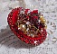 Bague Printemps Color&eacute; brod&eacute;e avec des Cristaux de Swarovski, des perles rondes nacr&eacute;es, un c&ocirc;ne filigran&eacute;e et des rocailles