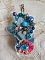 Barrette &agrave; cheveux Far West brod&eacute;e avec des pierres semi-pr&eacute;cieuses (le Sodalite et le Jade Jaune), du tissu en Jean avec des fleurs, des Cristaux de Swarovski et des rocailles