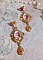 BO Anges Musiciens avec cabochons ovales en verre, strass, cristaux et estampes Dor&eacute;es