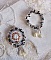 BO Ang&eacute;lique Marquise des Anges brod&eacute;es avec pierres de gemme : Howlite, cristaux : toupies, perles rondes nacr&eacute;es, poires, facettes en Verre de Boh&egrave;me et rocailles sur des crochets Argent 925/1000