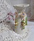 BO An&eacute;mone du Japon mont&eacute;es avec des perles en c&eacute;ramiques fleuries, perles aplaties facett&eacute;es en verre de boh&egrave;me couleur Tilleul, strass en Cristal AB, coupelles, calottes avec des crochets estampes 