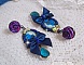 BO Ballerine In Blue en robe floue avec des n&oelig;uds en Satin et en Cristal, strass, roses en r&eacute;sine, perles en verre, perles en cristal de Quartz et clous d'oreilles en laiton