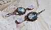 BO Beauty Vintage cr&eacute;&eacute;es avec des cabochons repr&eacute;sentant une jeune fille avec des cristaux de Swarovski et des accessoires de couleur Bronze