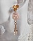 BO Bell&rsquo;issim Rose Violine avec des roses en r&eacute;sine, perles rondes nacr&eacute;es, gouttes Twisted Drop Cristal, intercalaires fa&ccedil;on infini et b&eacute;li&egrave;res en Plaqu&eacute; Or
