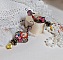 BO Belle classe mont&eacute;es avec estampes m&eacute;tal, cabochons verres, fleurs porcelaines et perles Cristal Swarovski.