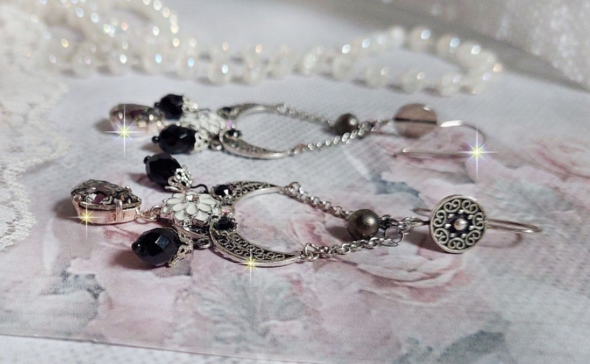 BO Bohochic argent&eacute;es et Noir cr&eacute;es avec des cabochons poire en cristal, breloque &eacute;poxy, poires en verre sur des crochets d'oreilles en argent 925