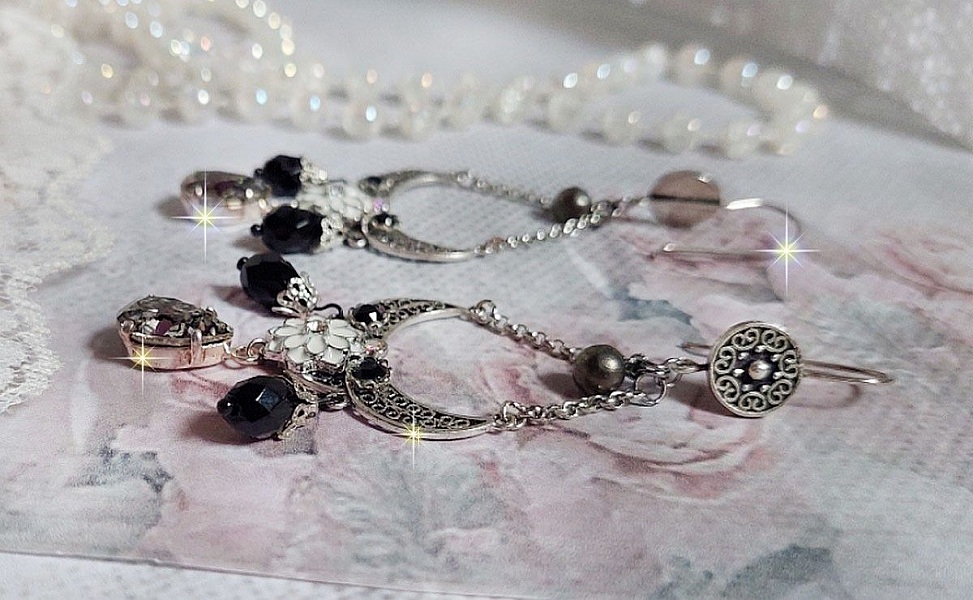 BO Bohochic argent&eacute;es et Noir cr&eacute;es avec des cabochons poire en cristal, breloque &eacute;poxy, poires en verre sur des crochets d'oreilles en argent 925