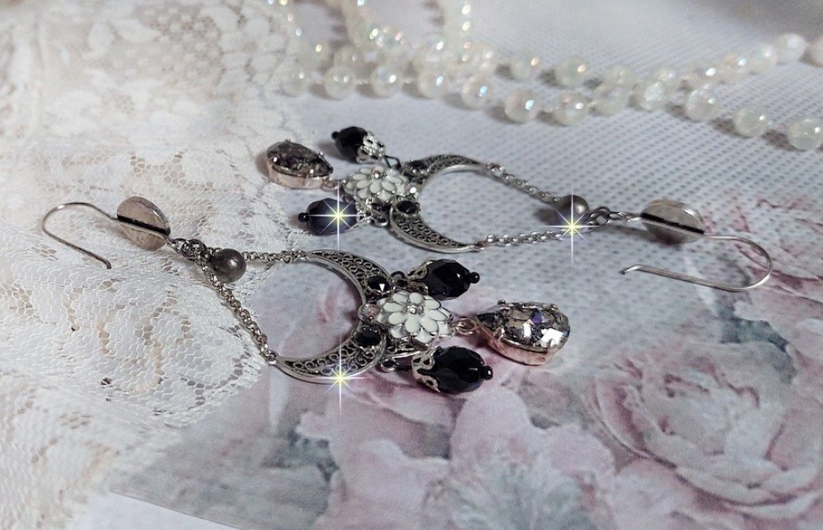BO Bohochic argent&eacute;es et Noir cr&eacute;es avec des cabochons poire en cristal, breloque &eacute;poxy, poires en verre sur des crochets d'oreilles en argent 925