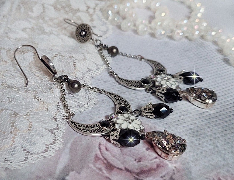 BO Bohochic argent&eacute;es et Noir cr&eacute;es avec des cabochons poire en cristal, breloque &eacute;poxy, poires en verre sur des crochets d'oreilles en argent 925