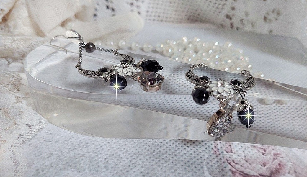 BO Bohochic argent&eacute;es et Noir cr&eacute;es avec des cabochons poire en cristal, breloque &eacute;poxy, poires en verre sur des crochets d'oreilles en argent 925