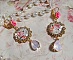 BO Bouquet Valentine, cabochons en verre strass&eacute;s de cristaux, roses en r&eacute;sine, poires Rose Opale en cristal et dormeuses dor&eacute;es Laiton