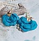 BO Charming Blue cr&eacute;&eacute;es avec p&eacute;tales de rose tissu, embouts demi-lunes et perles cristal Swarovski