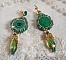 BO Charnelle brod&eacute;es avec des perles rondes et cabochons de Swarovski, des gouttes facett&eacute;es et des rocailles